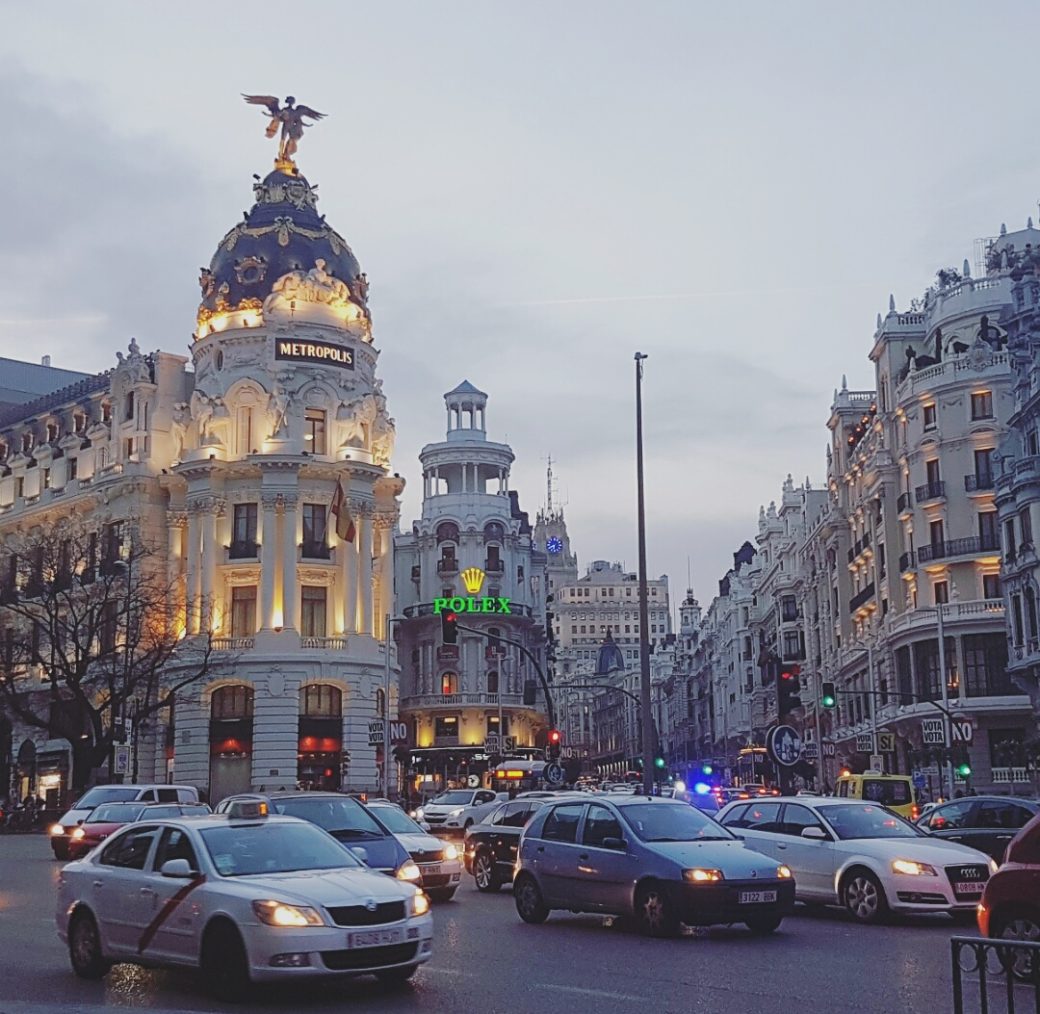 cab fare from madrid airport hotel to city center